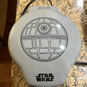 Star Wars waffle maker